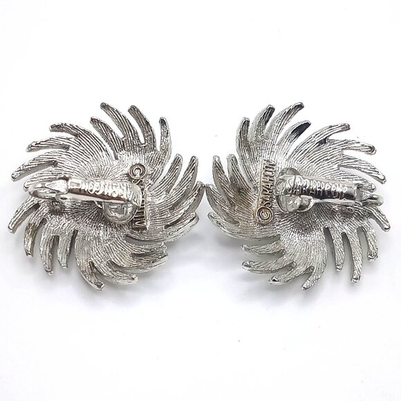 Vintage Sarah Coventry Silver-Tone Swirl Clip-On Earrings With Faux Pearl Center - Picture 3 of 8